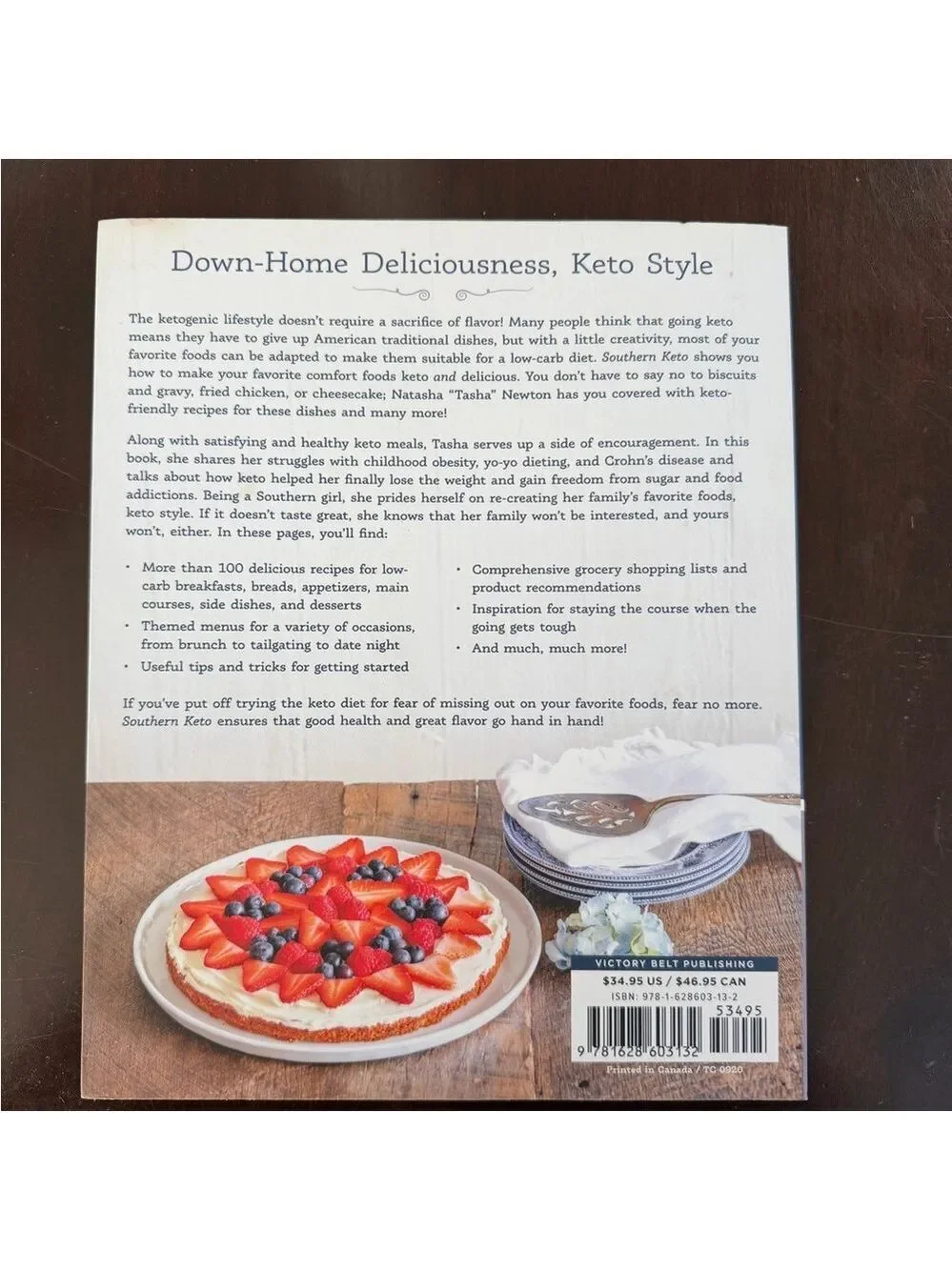 Southern Keto Cookbook by Natasha Newton. Paperback